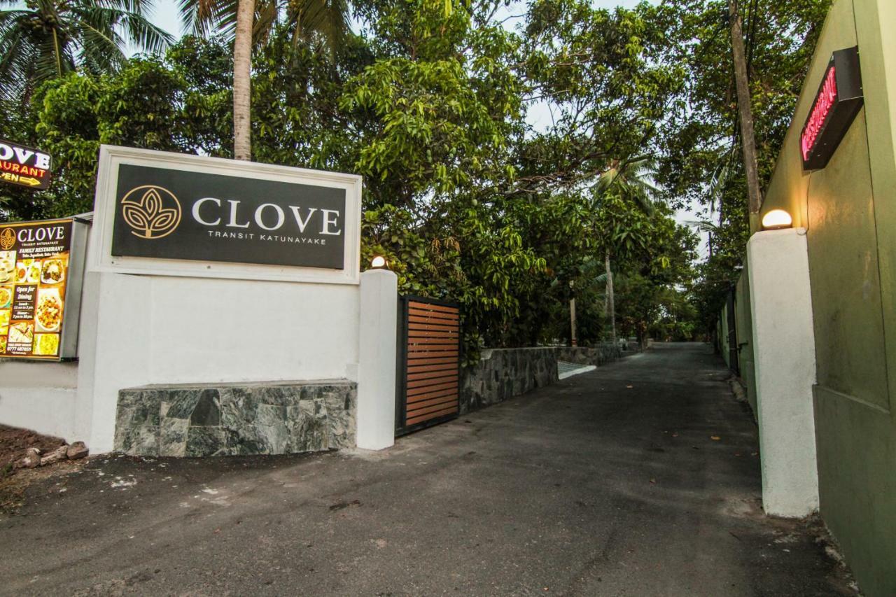 Clove Transit Hotel Kotugoda Eksteriør billede